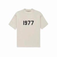 ราคา Fog ESSENTIALS เสื้อยืดแขนสั้น ผ้าฝ้าย พิมพ์ลายตัวเลข 1977 (19624848021)