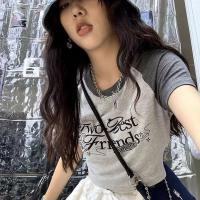 ราคา พร้อมส่ง เสื้อครอปสั้นมินิมอล เสื้อครอปท็อป คอกลม แขนสั้น แบบเข้ารูป เสื้อครอปสไตล์เกาหลี (19293083900)