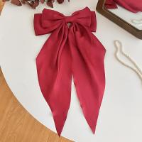 ราคา ที่คาดผมคนดังกิ๊ฟติดผมโบว์คลิปสปริงสีแดงขนาดใหญ่ (20612133424)