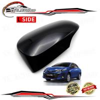 ราคา ฝาครอบกระจก งานไต้หวัน ข้างซ้าย Lh งานดิบ อาจเป็นสีดำหรือสีไข่ไก่ แล้วแต่รอบผลิต เว้าไฟเลี้ยว Toyota Corolla Altis Yaris Vios Camry ขนาด 15x25x5 จำนวน 1 Piece ปี 2014 2019 มีบริการเก็บเงินปลายทาง (721