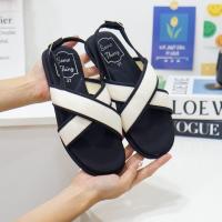 ราคา รองเท้าแตะ งานหน้าไขว้ เก็บหน้าเท้า สายหลังเป็นงานรัดส้น เข็มขัดปรับขนาดได้ ใส่สบายมาก C380 (20466186093)