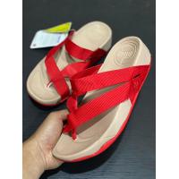 ราคา รองเท้าแตะfitflop สีขาวดำแดง รองเท้าแตะผู้ชาย ผู้หญิงรองเท้าเพื่อ สุขภาพรองเท้าแตะแบบสวมตรงปก 100 ส่งของทุกวัน (18200517812)