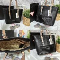 ราคา Guess shopping size m ขนาด ฐาน 9 ปาก 11 นิ้ว Outlet (20767682601)