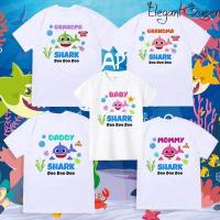 ราคา เสื้อยืดจับคู่ลายฉลามเสื้อยืดครอบครัวปู่ย่าพ่อแม่การ์ตูนสำหรับเด็กทารกเสื้อยืดเสื้อสีขาวฉลามสำหรับครอบครัว (20681251948)