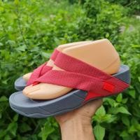 ราคา Fitflop ผู้ชาย ผู้หญิง Size 36 44 รองเท้าเพื่อสุขภาพผู้ชาย พื้นนุ่ม สายสลิง ใส่ทนทาน ไม่ขาดง่าย ใส่สวยใส่สบายมาก สินค้าตรงปกรองเท้าแตะผู้ชาย (21203927984)