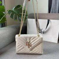 ราคา กระเป๋า Lyn สะพายหน้าจดหมาย ขนาด 8 นิ้ว สินค้าOutlet (20092429211)