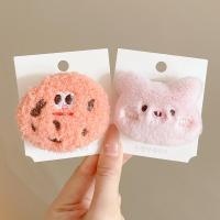 ราคา เข็มกลัดตกแต่งเสื้อผ้าคู่อุปกรณ์กระเป๋านักเรียนสัญลักษณ์ญี่ปุ่นการ์ตูนฤดูใบไม้ร่วงและฤดูหนาวเข็มกลัดกำมะหยี่ (21100840240)