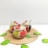 ราคา แถม ช้อนเซรามิค ที่ใส่เครื่องปรุงก๋วยเตี๋ยว โหลเครื่องปรุง พวงเครื่องปรุงก๋วยเตี๋ยว 1 ชุด จะได้ โถเครื่องปรุง ฝา ช้อน และพวงหิ้ว (15667110322)