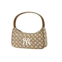 ราคา MLB กระเป๋า พร้อมส่ง ของแท้100 กระเป๋าMLB MONOGRAM EMBOSSED HOBO BAG กระเป๋าถือNY (20136123301)