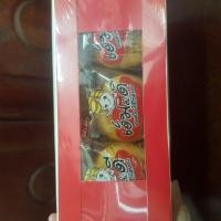 ราคา ขนมยอดฮิต เอ็มดี ขนมเปี๊ยะใส้ไก่หยอง ขนมเปี๊ยะไก่หยองพริกเผา ขนมเปี๊ยะหมูหยอง และขนมปังสอดไส้รสสตรอร์เบอร์รี่ 12ชิ้น กล่อง (16035668737)