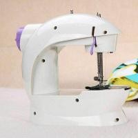 ราคา Mini Sewing Machine จักรเย็บผ้า จักรเย็บผ้าไฟฟ้า จักรเย็บผ้าขนาดเล็ก แถมฟรี อุปกรณ์เย็บผ้า รุ่นSM 202A (553136614)