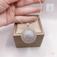 ราคา จี้เพชรทรงกลมมีดีไซน์ ขนาดใหญ่กว่าเหรียญสิบบาท (20838349654)