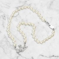 ราคา ของแท้ 100 Vivienne Westwood necklace วิเวียน เวสท์วู๊ด สร้อยคอมุกดาวเสาร์ รวมถึงถุงผ้ากล่อง เตรียมประเทศไทยเพื่อจัดส่ง (20800264905)