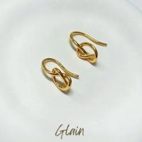 ราคา Glain Tiny Clef Earrings S925 Silver เงินแท้ชุบทอง18K (20909758494)