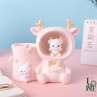 ราคา UoneHome พร้อมส่ง H094 กล่องใส่ดินสอโคมไฟน่ารัก กระต่ายเบลล่า โคมไฟตั้งโต๊ะ หัวเตียง วัสดุเรซิน สีพาสเทล ของขวัญ แต่งห้องนอนรับห่อของขวัญ (15493477839)
