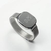 ราคา ขายร้อนใหม่นาฬิกาสแควร์ผู้ชายและผู้หญิงสัมผัสอิเล็กทรอนิกส์ LED นาฬิกาข้อมือแม่เหล็กหัวเข็มขัดตาข่ายเข็มขัดเข็มขัดเหล็ก (11066045747)