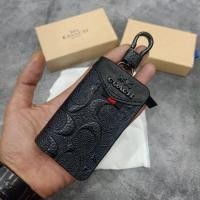 ราคา Coach พวงกุญแจ ลายนูน สีดํา นําเข้า wnn (20727605863)