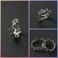 ราคา RealBlingz แหวนแฟชั่นสำหรับ ผู้ชาย แหวนดอกกุหลาบหนามวินเทจ ทองแดงสีเหล็ก ระดับ High end แหวนชาย พร้อมสต็อกที่ประเทศไทย (20664239677)