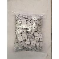 ราคา ProSpace ฟิตติ้ง พลาสติกยึดหลังตู้แบบเหลี่ยม พร้อมสกรู 200 ชิ้น แพ็ค มี 2 สี (11292444839)