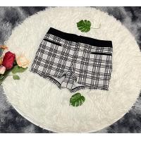 ราคา 2Hand กางเกงขาสั้น ลายตาราง ซิปหน้า แบรนด์ Vero Moda เวโรโมด้า S11 (19025997475)