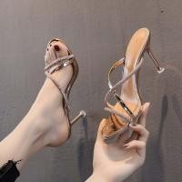 ราคา ส่งเร็วพิเศษ รองเท้า รองเท้าส้นสูง รองเท้าแฟชั่น ส้นเข็ม สายไขว้เพชร สไตล์เกาหลี (16015605106)