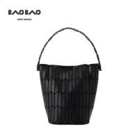 ราคา New ของแท้ กระเป๋า baobao issey miyake Bucket กระเป๋าสะพายข้าง กระเป๋าสะพายแฟชั่นญี่ปุ่น (21221971538)
