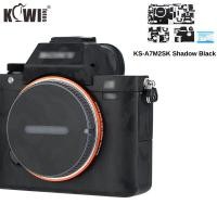 ราคา Kiwifotos คาร์บอนไฟเบอร์สีดำเงาเมทริกซ์สีดำป้องกันรอยขีดข่วนฟิล์มสำหรับ Sony ผิว A7 II A7S II A7R A7II A7SII A7RII A7M2 A7SM2ตกแต่งกล้อง A7RM2 (6097992981)