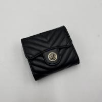 ราคา กระเป๋าสตางค์ ผู้หญิง ขนาด 4 5 นิ้ว ใบสั้น แบบพับ พร้อมส่ง (20102955880)