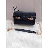 ราคา กระเป๋า LYN Outletแท้ ทรงกล่อง สวยน่ารักมากๆค่ะ (14577175238)