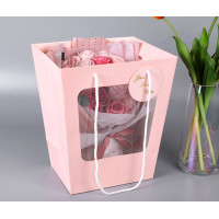 ราคา GIFT ถุงกระดาษหน้าใส ถุงกระดาษหูหิ้ว ถุงใส่ตุ๊กตา ถุงใส่กรอบรูป ถุงกระดาษใส่ของขวัญ 25 15 35ซม (17826175037)