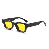 ราคา แว่นตากันแดด UV400 กรอบสี่เหลี่ยม ขนาดเล็ก สไตล์วินเทจ ย้อนยุค สีสันสดใส สําหรับผู้ชาย ผู้หญิง (19959231867)