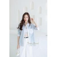 ราคา ZO078 TARA Shirt Minimal เสื้อเชิ้ตแขนยาว ลายริ้วเล็ก กระดุมหน้า ลายทาง ทำให้ดูผอม สูง แต่งกระเป๋าข้าง สไตล์มินิมอล เนื้อผ้าคอตตอล ผ้าดี งานดี (20798971187)