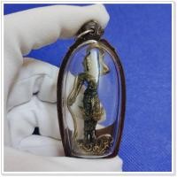 ราคา พระแม่ธรณีบีบมวยผม หลวงปู่กาหลงเขี้ยวแก้ว งานทองเหลืองเลี่ยมกรอบกันน้ำ แม่พระธรณี เป็นเทพผู้คุ้มครองแผ่นดิน สินค้าสต็อคแน่น (17500713025)