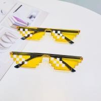 ราคา โมเสก แว่นมายคราฟ แว่นกันแดด เย็น แว่นตา แว่นตาอันธพาล 6 จุด MINECRAFT ชีวิตอันธพาลที่มีสีสัน (16607545741)