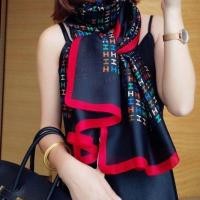 ราคา ผ้าพันคอผ้าไหมแบรนด์ดังผ้าพันคอสีดำและสีขาวแบบเดียวกันกับผ้าคลุมไหล่พิมพ์ลายแบบบางสำหรับฤดูร้อนผ้าไหมสไตล์ตะวันตกแมทช์ลุคง่ายสำหรับฤดูใบไม้ผลิและฤดูใบไม้ร่วงปี2021 (15632872710)