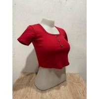 ราคา เสื้อครอปคอเหลี่ยมแต่งกระดุมแขนสั่น เอวลอย ผ้าร่อง เสื้อครอปคอเหลี่ยมแต่งกระดุมน่ารักปุกปิก (19317653741)