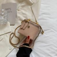 ราคา กระเป๋าใบเล็กลายดอกคามิเลีย INS กระเป๋าทรงสี่เหลี่ยมใบเล็กมินิสายโซ่ลายข้าวหลามตัดแมทช์ลุคง่ายแบบใหม่กระเป๋าสะพายไหล่สะพายข้างสไตล์เกาหลีสำหรับผู้หญิง (15633896451)
