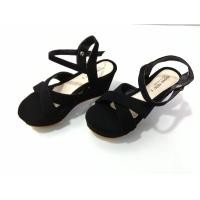 ราคา lin lin big shop รองเท้าส้นเตารีดหน้าไขว้รัดส้น รหัสyy207 (8765121792)