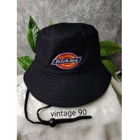 ราคา NEW หมวกเดินป่ากันแดดมีเชือกล็อกกันปลิว หมวกแฟชั่น หมวกเดินป่าปัก (15527308345)