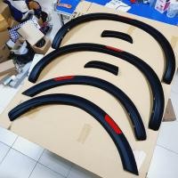 ราคา คิ้วล้อ Nissan Navara ขนาด 3 นิ้วแบบเรียบดำด้าน ตัดแดง ใส่แคป 4 ประตู สำหรับใส่ปี 2014 2025 (9181373043)