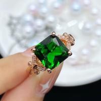 ราคา ผีเสื้อเพชรมรกตดอกกุหลาบทองไทเทเนียมเหล็กผู้หญิงแฟชั่นเครื่องประดับแต่งงานแหวนหมั้น (14554363316)