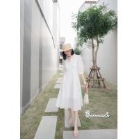 ราคา ส่งเร็ว เดรสลูกไม้คอวี ผ้าลูกไม้อย่างดี เนื้อนุ่มหนา ปักฉลุลายดอกสวยหรูดูไฮ ทรงสวยเต็ม10 รุ่นนี้ใช้ผ้าเยอะมากค่า ลูกค้าใส่ออกมาพริ้วสวย ไม่ผิดหวังแน่อน งานมีซิปข้าง มีซับในนะคะ (14037706114)