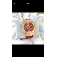 ราคา นาฬิกา Geneva เจนนิวา เเบรนด์เเท้ สไตล์ ปูไปรยา สายยางนิ่มใส่สบาย ตั้งเวลาให้พร้อมใช้งาน เเถมฟรีถุงฝ้าสีดำทุกเรือน (18326371267)