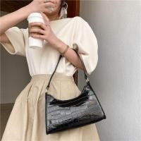 ราคา กระเป๋าสะพายข้างผู้หญิง น่ารักๆ มินิมอล สินค้าพร้อมส่ง (21057668027)
