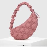 ราคา CARLYN Cozy M แบรนด์แท้จาก พร้อมส่ง (20667108798)