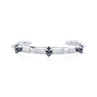 ราคา ake ake The Ultimate Skull Bangle Rebirth กำไลข้อมือเงินแท้ 925 แกะมือขัดเงาลงดำ ลายกระโหลกเกิดใหม่ เรียบหรู (14998240059)