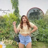 ราคา พร้อมส่ง เสื้อแขนสั้นไหมพรมlสาวอวบ ปักลายทานตะวันต้อนรับหน้าร้อนสุดน่ารัก (16295322195)