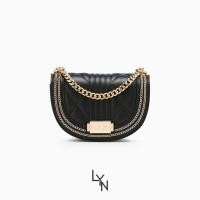 ราคา ลดราคาแรง กระเป๋าสะพายพาดลำตัว LYN ขนาด7 นิ้ว crossbody สวยๆจ้า สินค้าจากโรงงานผลิตแบรนด์ หิ้วขึ้นเครื่องได้ทั่วโลก ไม่ใช่งานก็อปโหล สำเพ็งแบบร้านอื่น รุ่นนี้งานสวยมาก กก สะพายข้างสวยๆหรือสะพายยาวเป็น