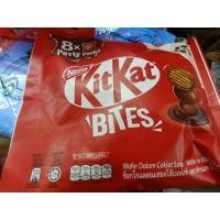 ราคา Kitkat Bites ช็อคโกแลตคิทแคทเคลือบเวเฟอร์กรอบ อร่อย ขนาดพอดีคำ ไซส์ปาร์ตี้แพ็คมี8ซองย่อยในห่อ ขนมนำเข้า (20688815457)
