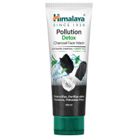 ราคา เซ็ทล้างพิษผิวหน้า ทำความสะอาดล้ำลึก ด้วยชาเขียว และ ชาโคล Himalaya Charcoal face 100ml (20766200903)
